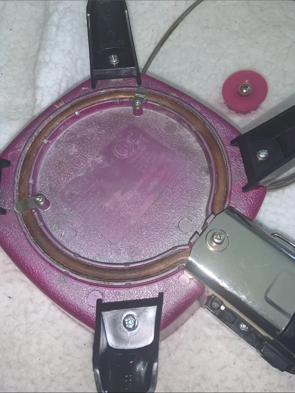 Rival Pink Electric Skillet with Glass Lid